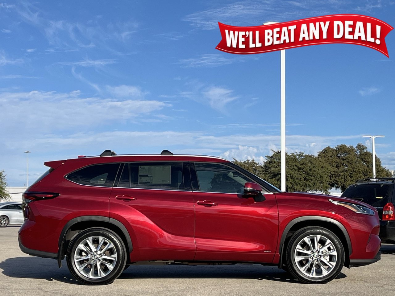 New 2026 Toyota Highlander Limited AWD/4WD image 3