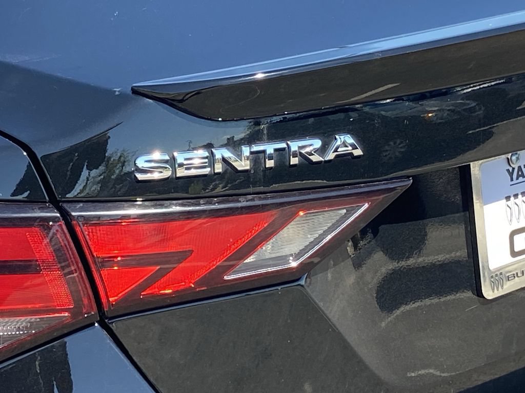 Used 2025 Nissan Sentra SR FWD image 26