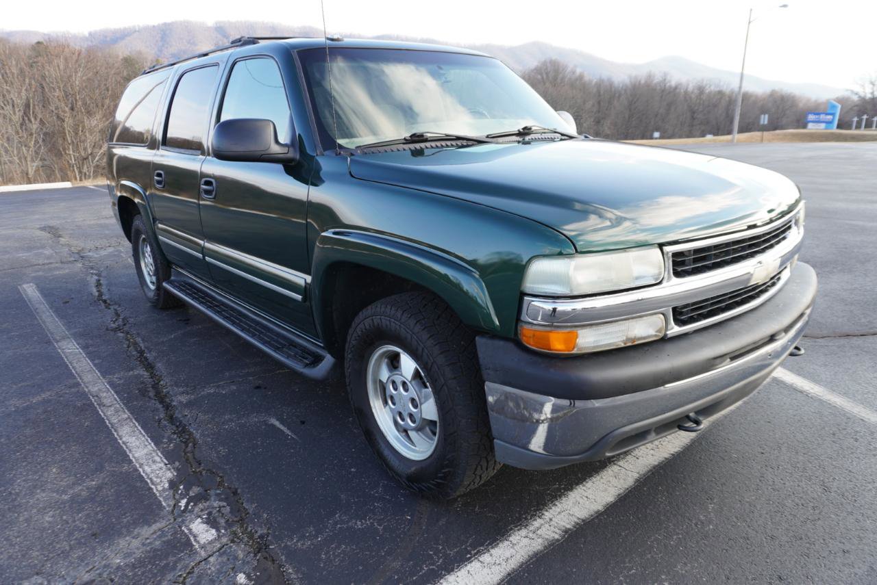 Used 2003 Chevrolet Suburban LS w/ LS Preferred Equipment Group image 19