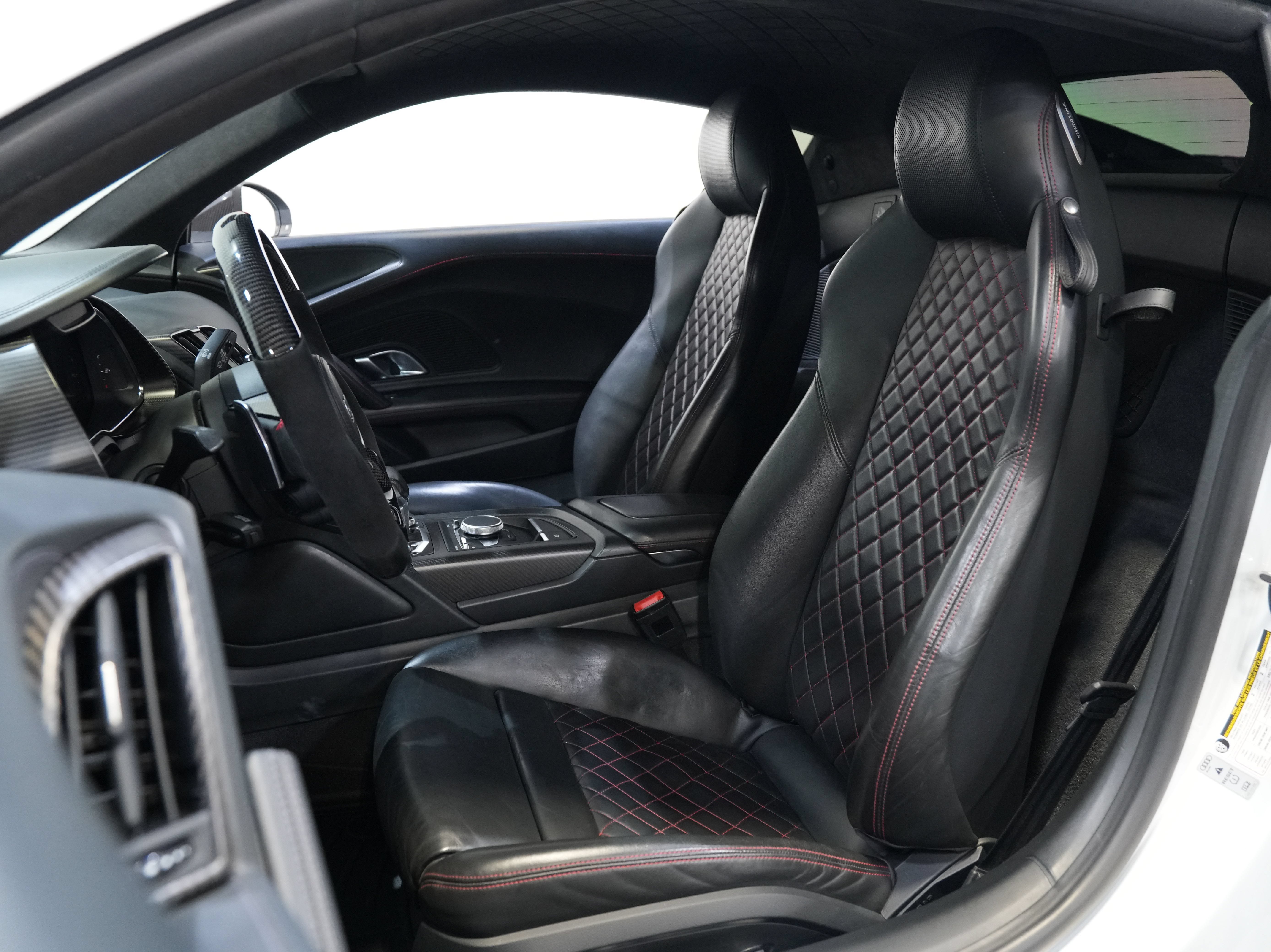Used 2017 Audi R8 V10 plus AWD/4WD image 33