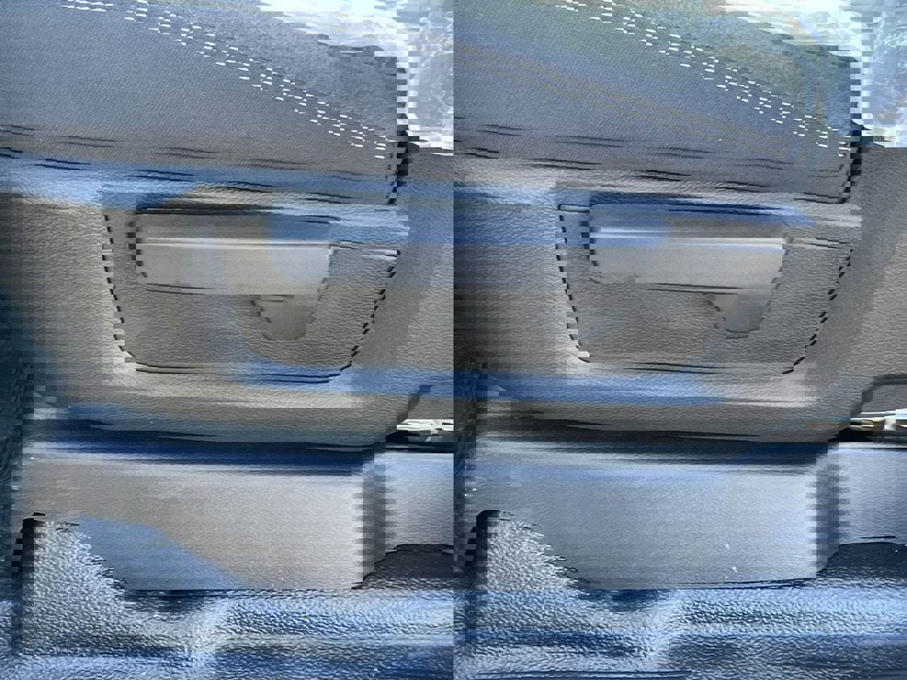 New 2026 RAM 5500 4x4 Regular Cab image 12