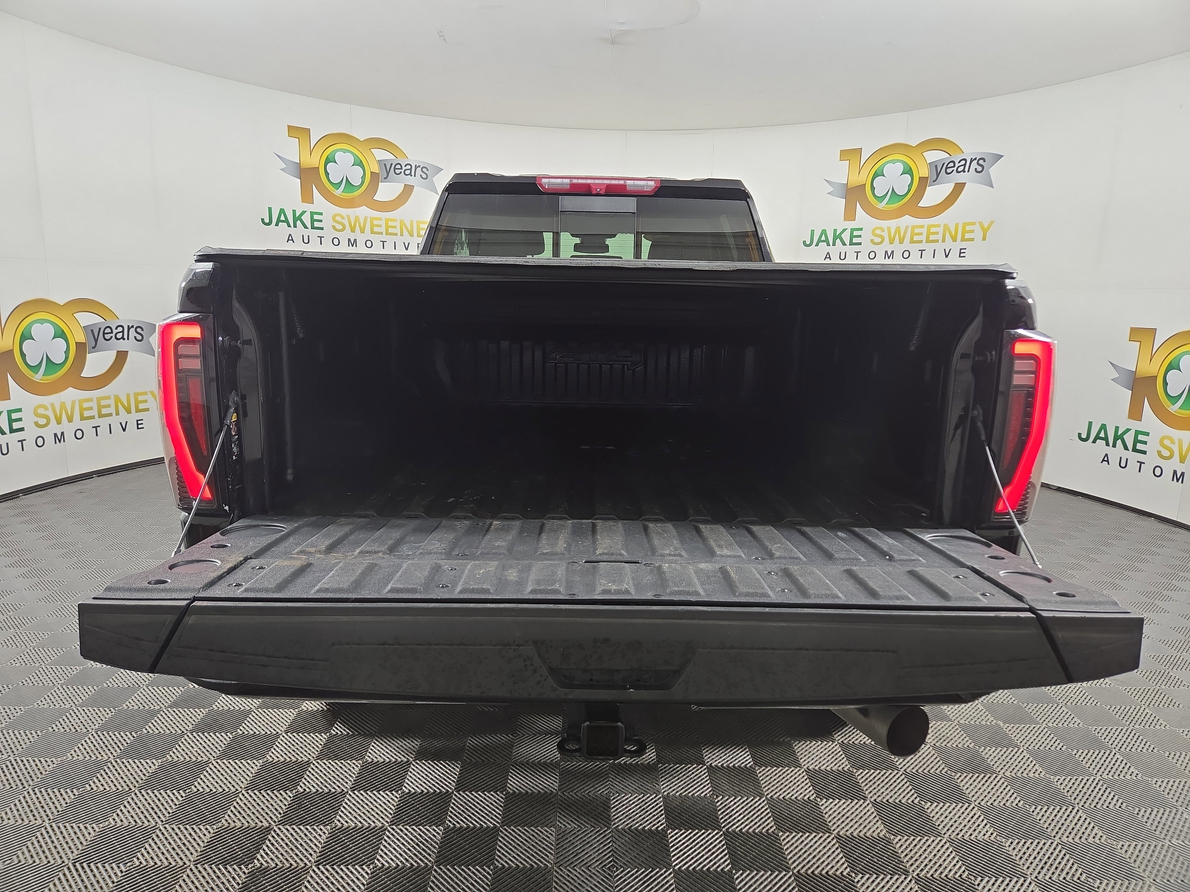 Used 2024 GMC Sierra 2500 AT4 w/ AT4 Preferred Package image 36