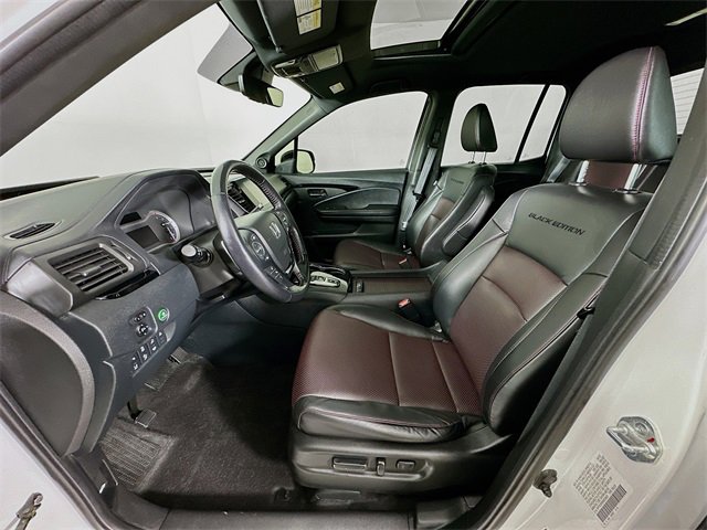 Certified 2022 Honda Ridgeline Black Edition image 28