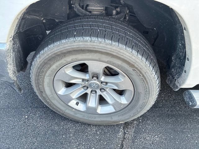 Used 2021 RAM 1500 Laramie AWD/4WD image 9