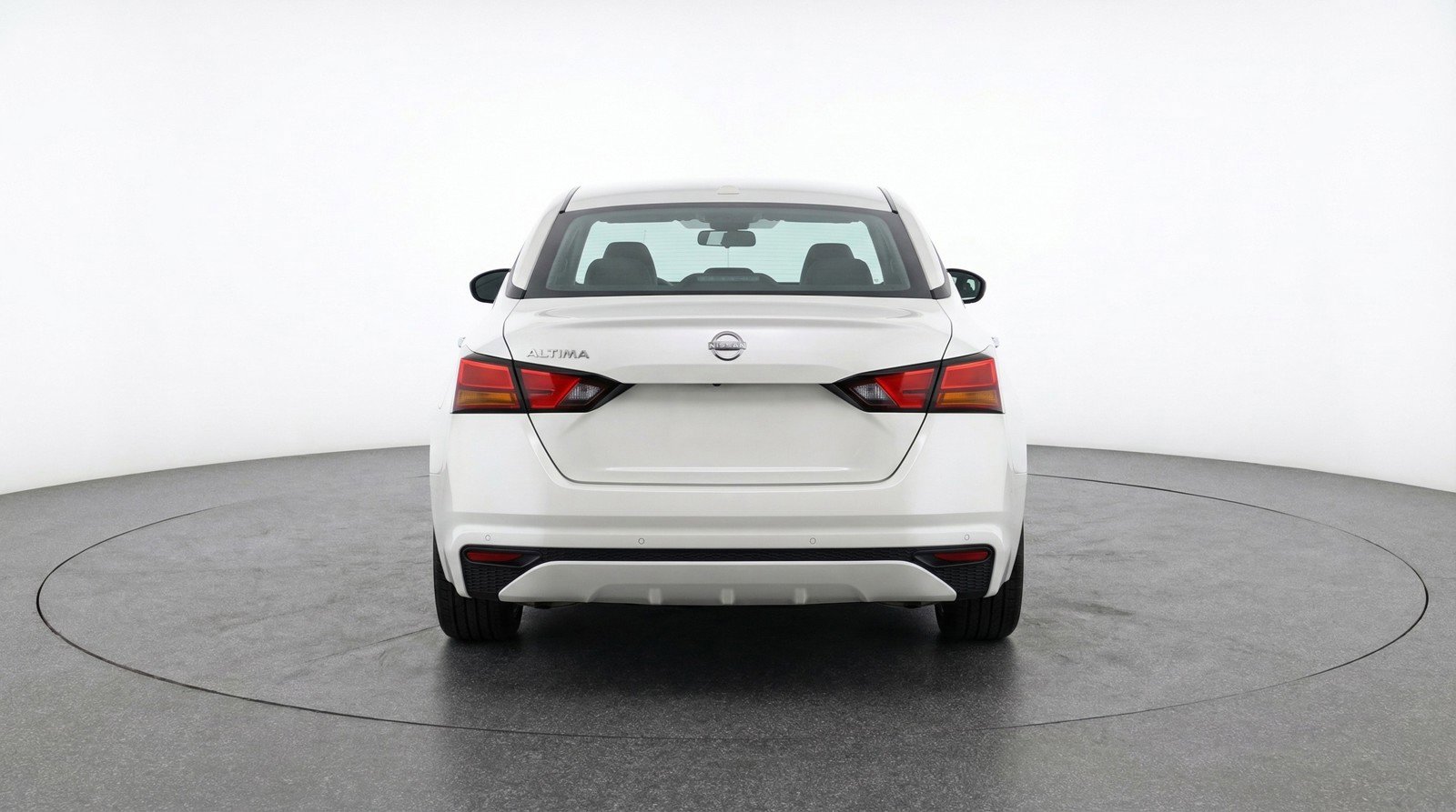 Used 2025 Nissan Altima 2.5 SV FWD image 7