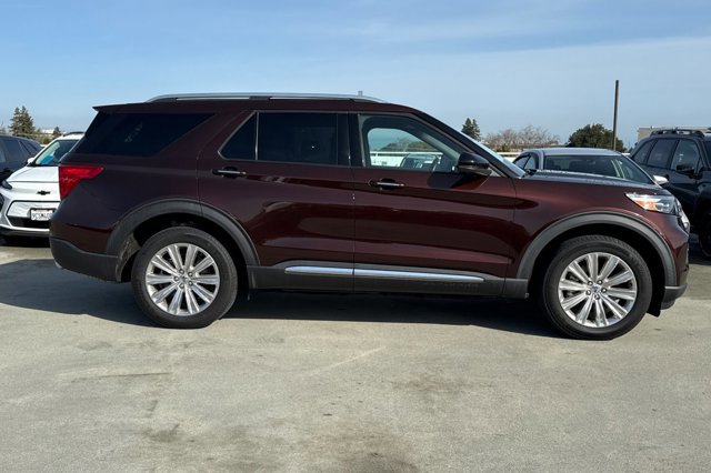 Certified 2020 Ford Explorer Limited w/ Hybrid Equipment Group 310A image 2