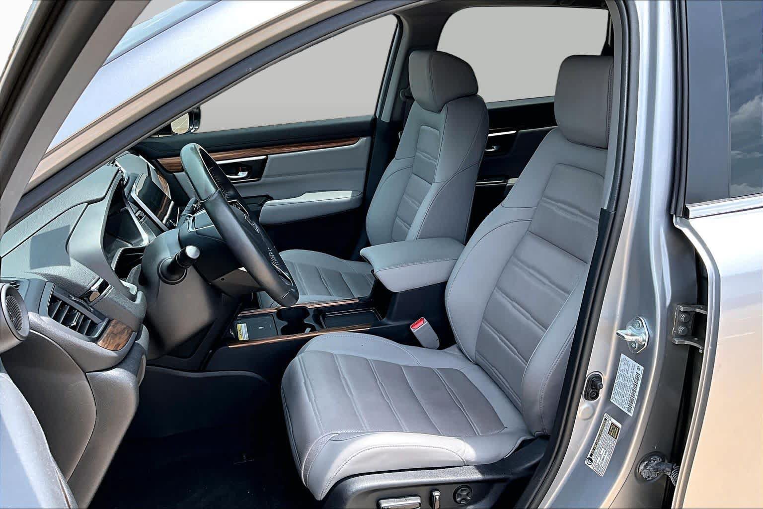 Used 2021 Honda CR-V Touring image 8