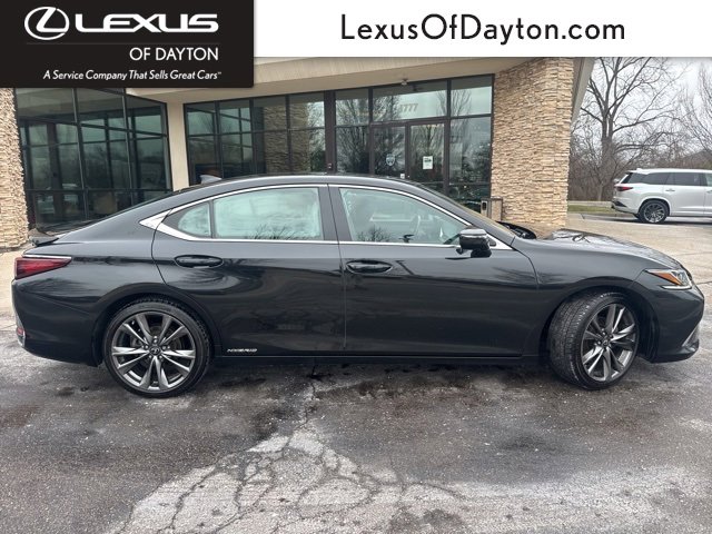 Used 2019 Lexus ES 300h video 2