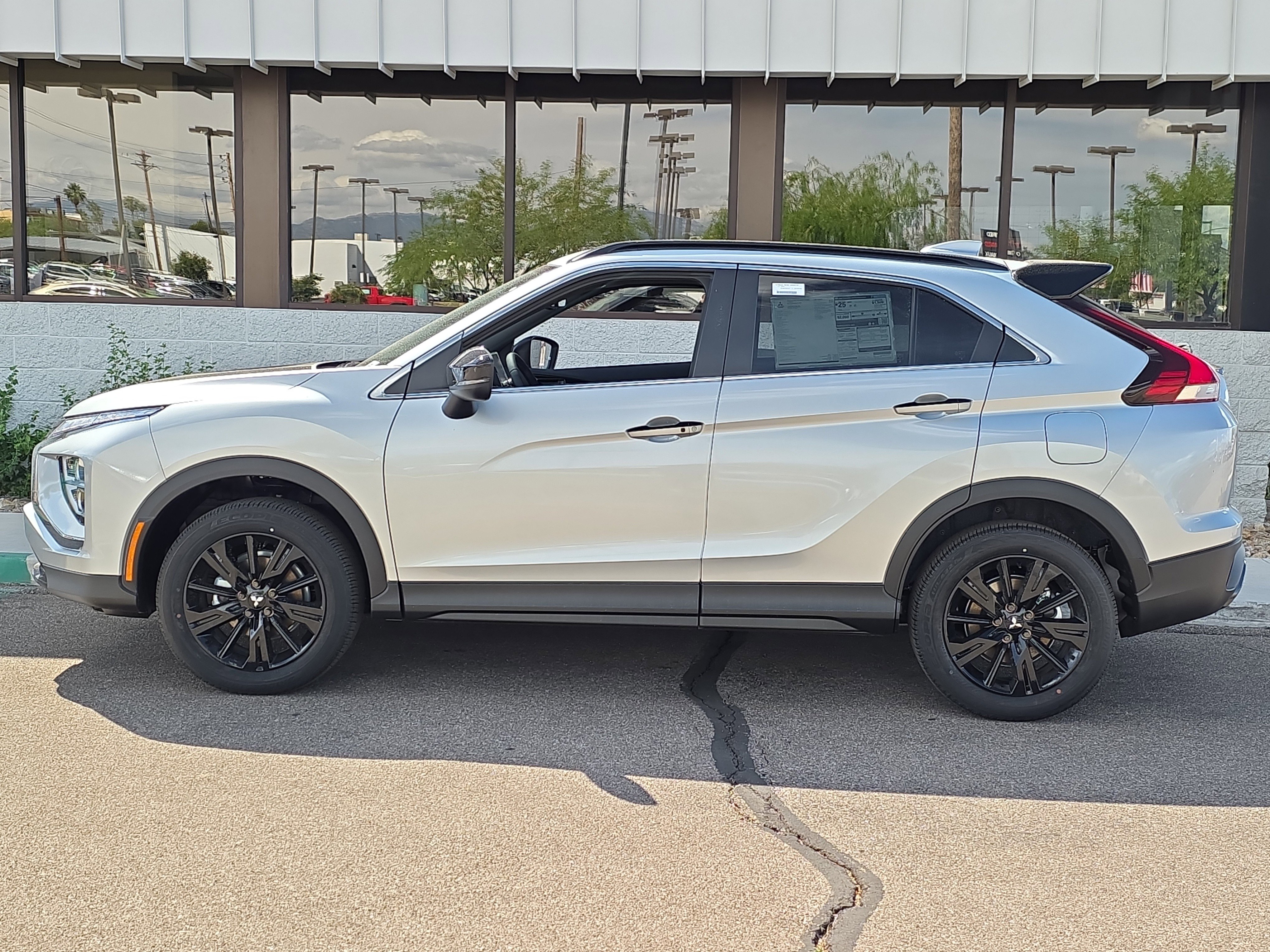 New 2026 Mitsubishi Eclipse Cross Black Edition image 4