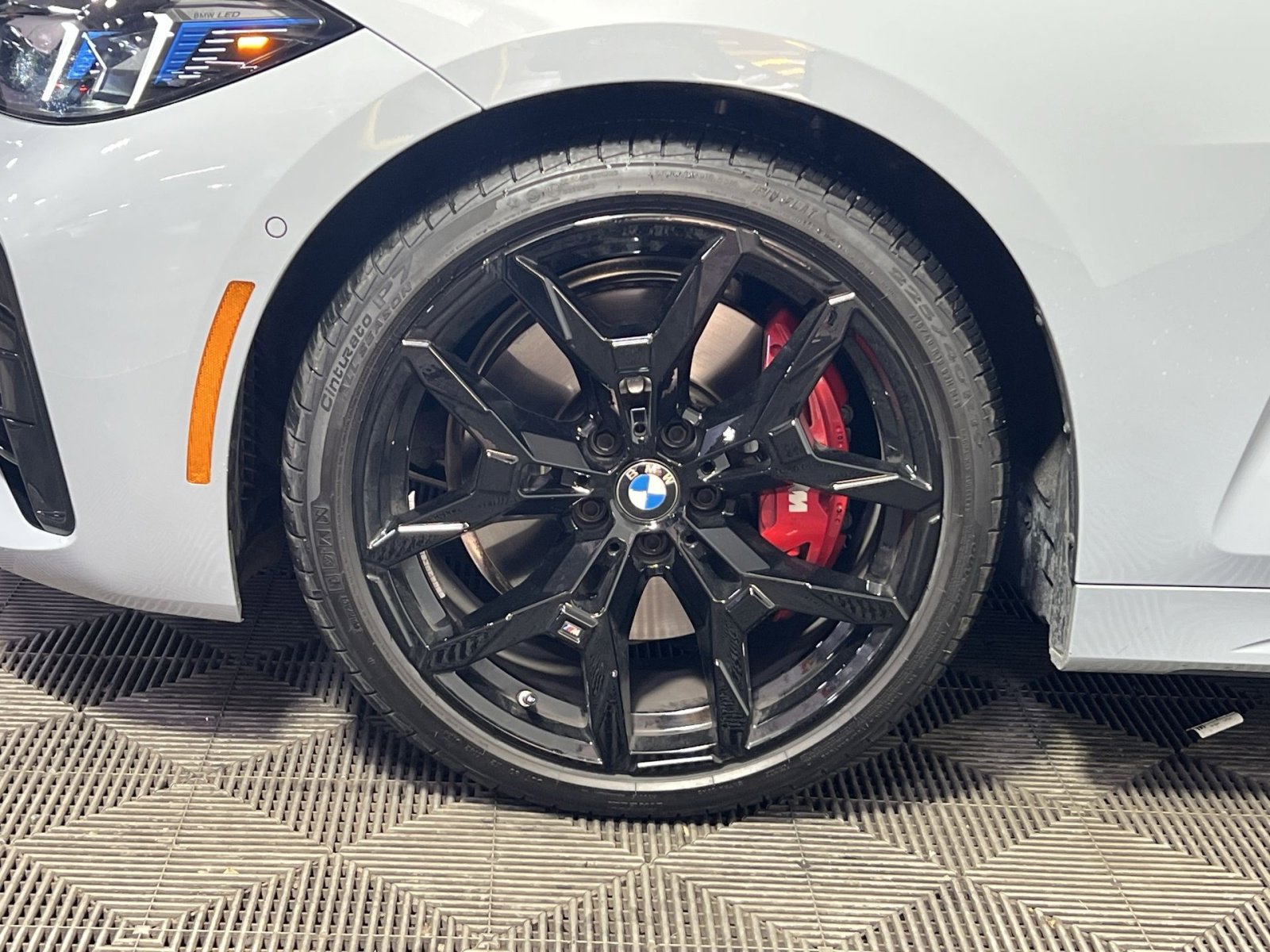 Used 2025 BMW 440i xDrive Convertible image 12