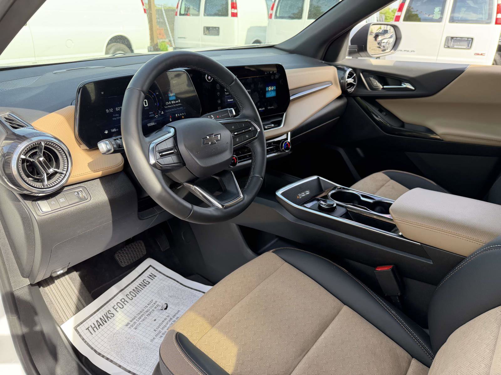Certified 2025 Chevrolet Equinox ACTIV w/ Safety and Technology Package FWD image 12