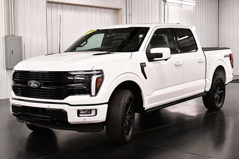 Used 2024 Ford F150 Platinum w/ Equipment Group 702A High AWD/4WD image 3