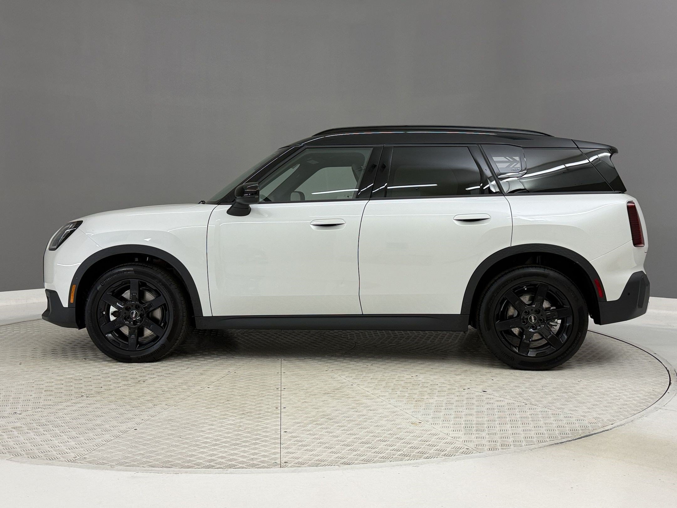 New 2027 MINI Cooper Countryman S AWD/4WD image 2