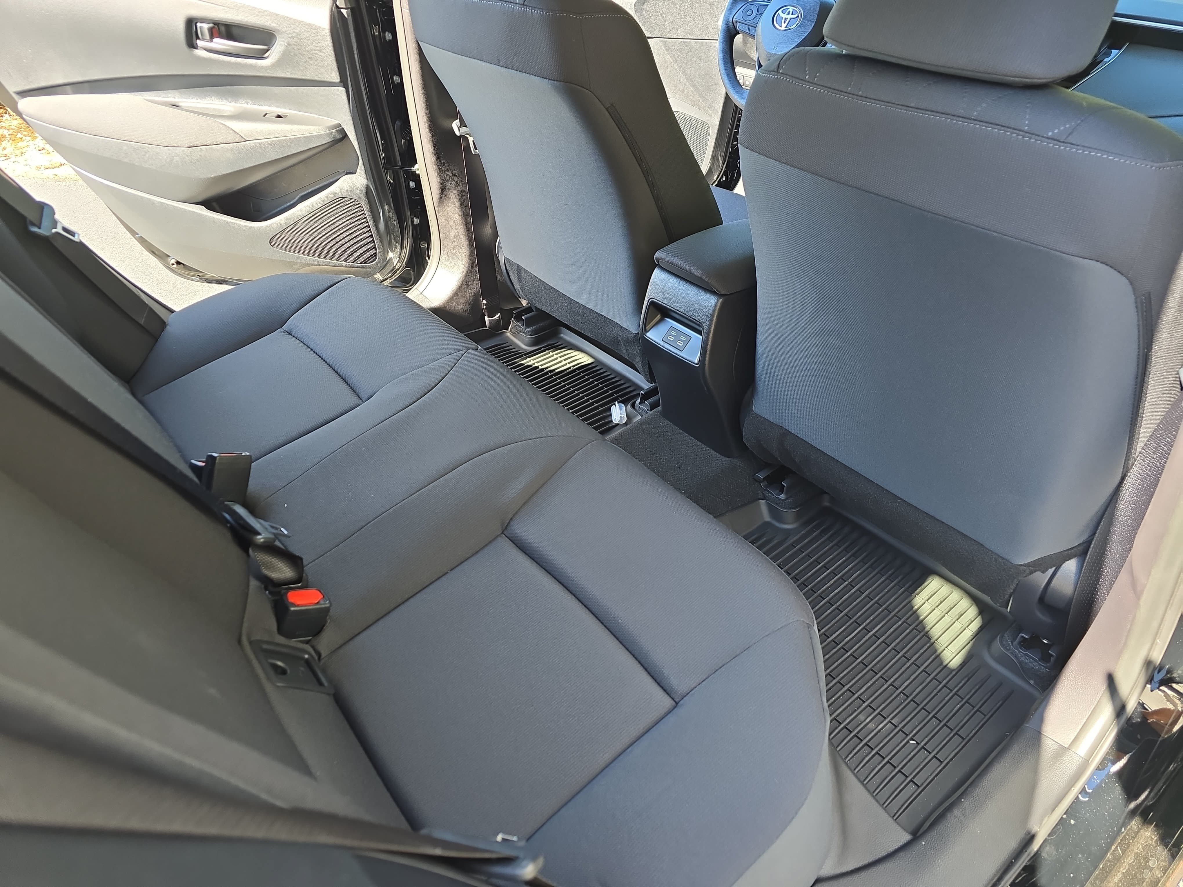 New 2027 Toyota Corolla LE FWD image 11