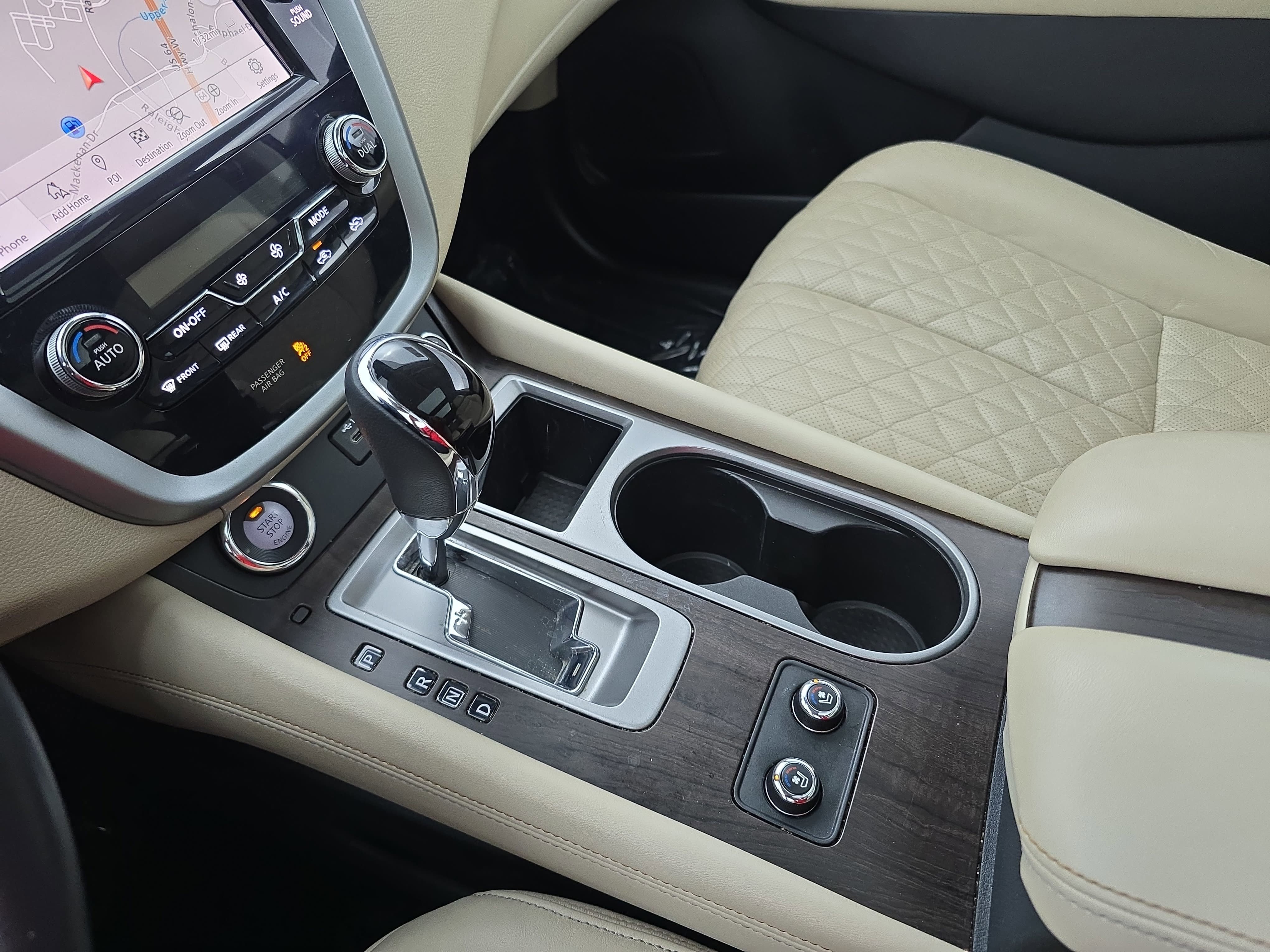 Used 2022 Nissan Murano Platinum w/ Cargo Package AWD/4WD image 25
