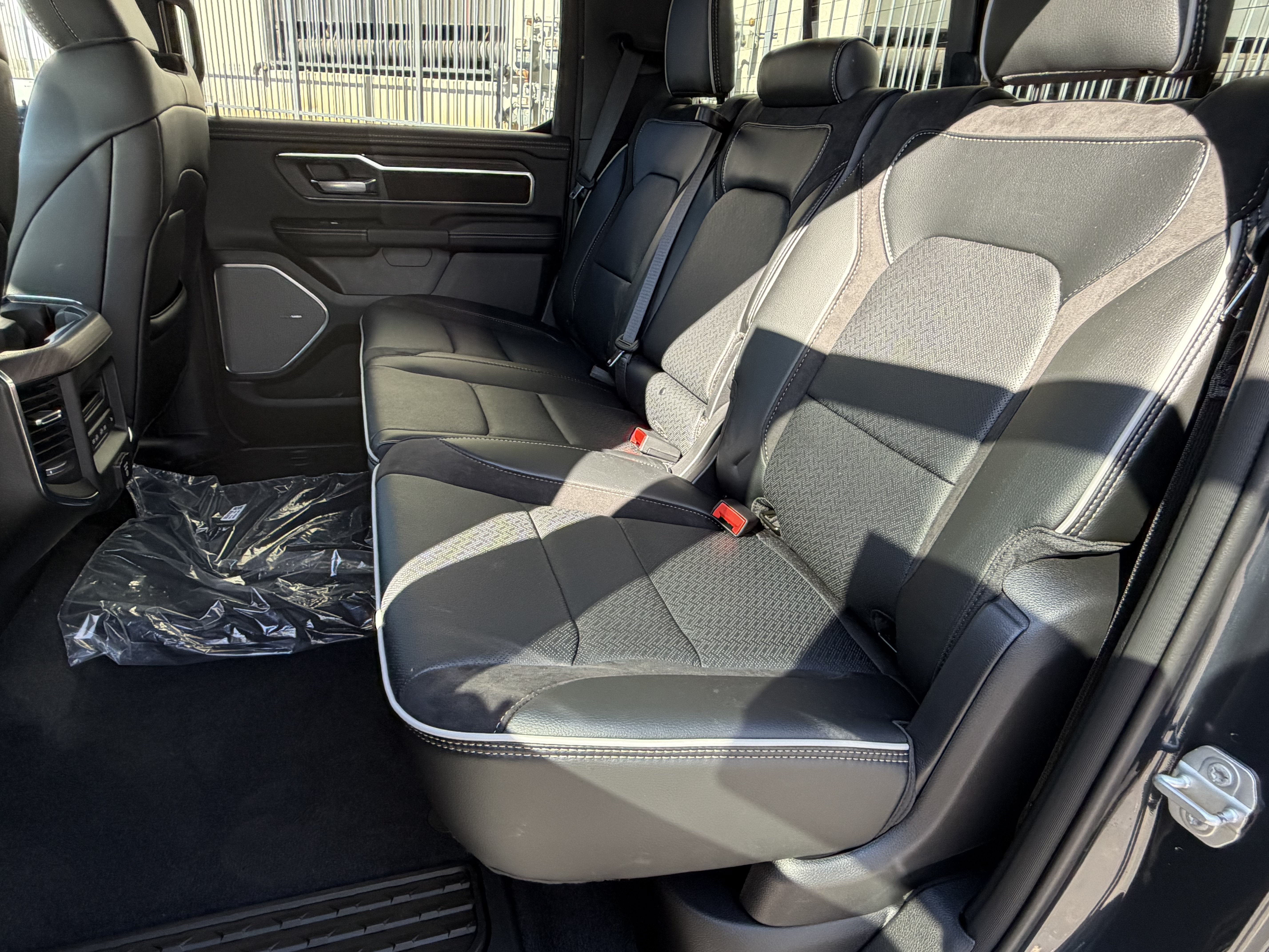 New 2026 RAM 1500 Laramie w/ Night Edition RWD image 31