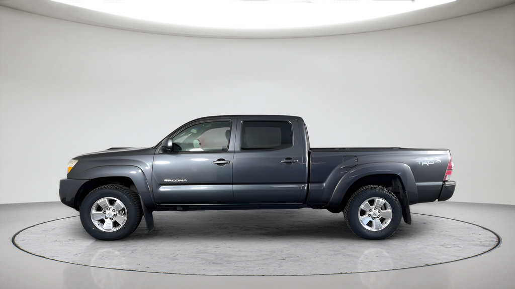 Used 2011 Toyota Tacoma PreRunner w/ TRD Sport Pkg RWD image 6