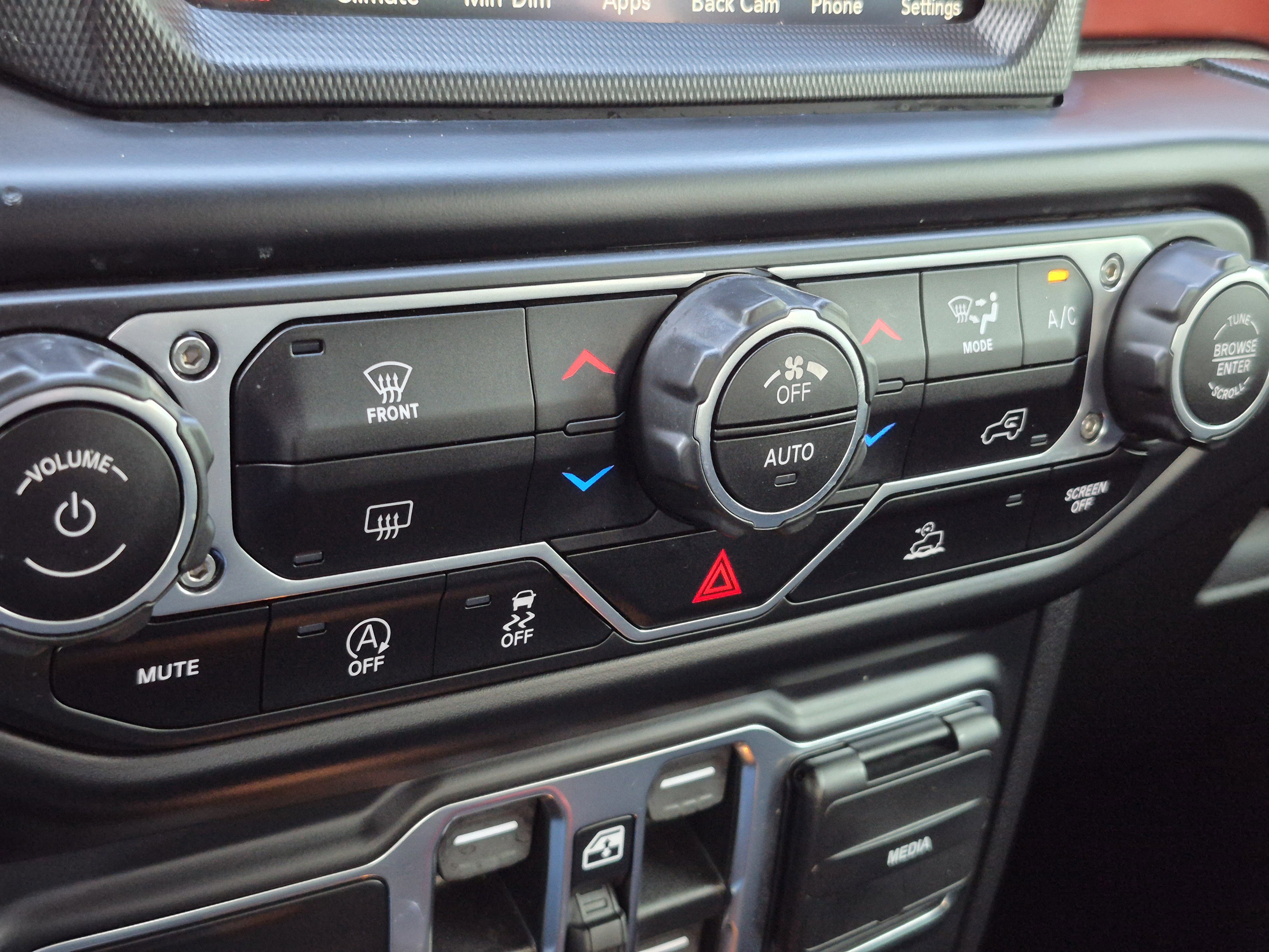 Used 2022 Jeep Wrangler Unlimited Rubicon image 22