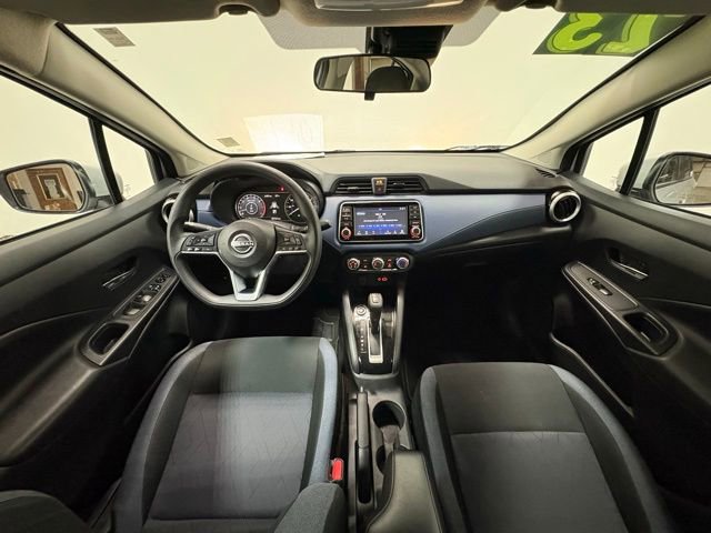 Used 2023 Nissan Versa SV image 15