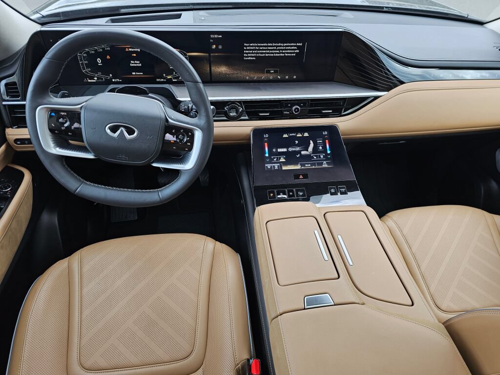 Used 2025 INFINITI QX80 Luxe AWD/4WD image 23