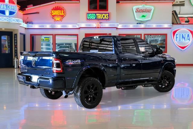 Used 2021 RAM 2500 Laramie w/ Night Edition AWD/4WD image 3