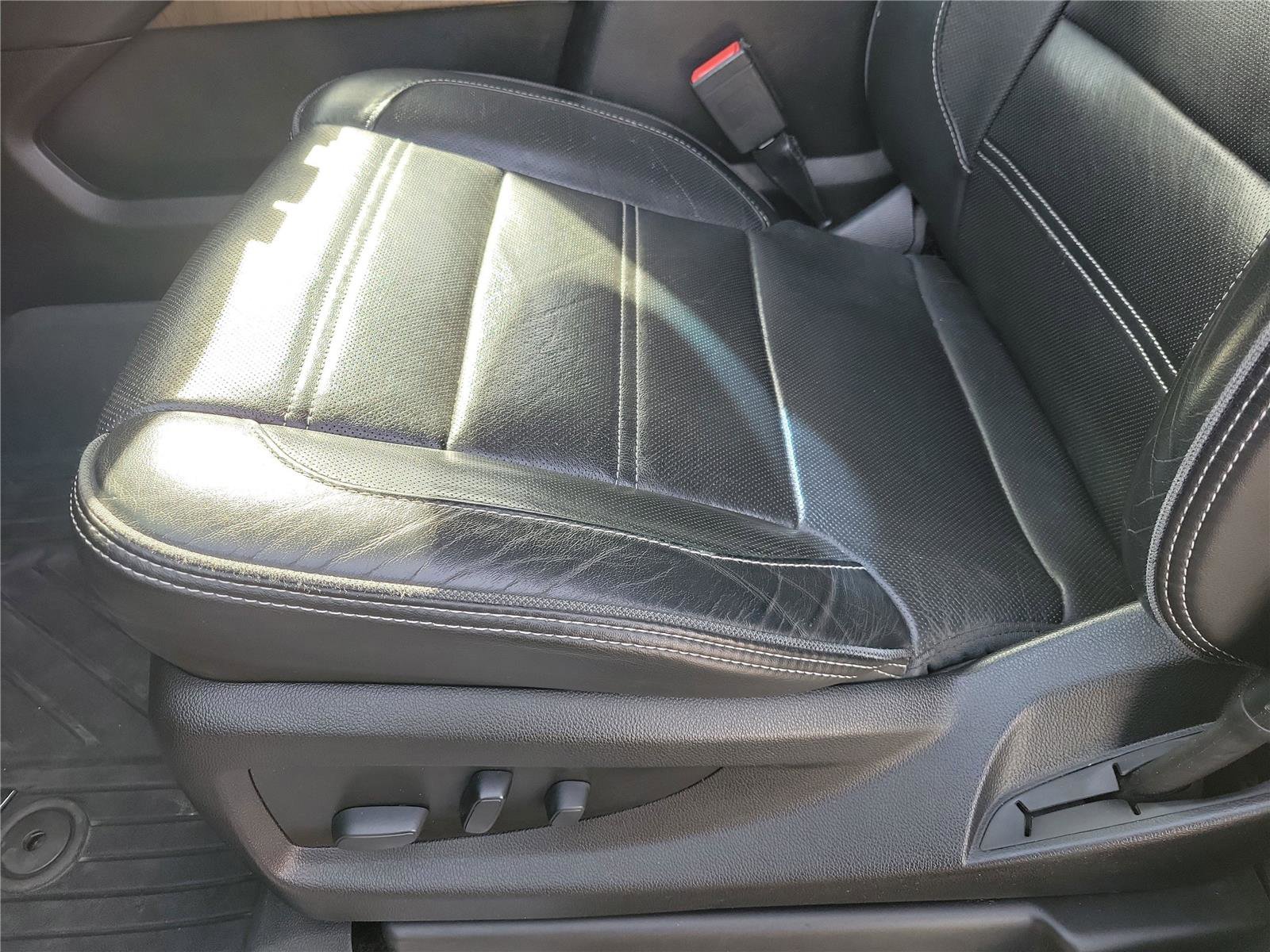 Used 2018 GMC Yukon XL Denali w/ Denali Ultimate Package image 20