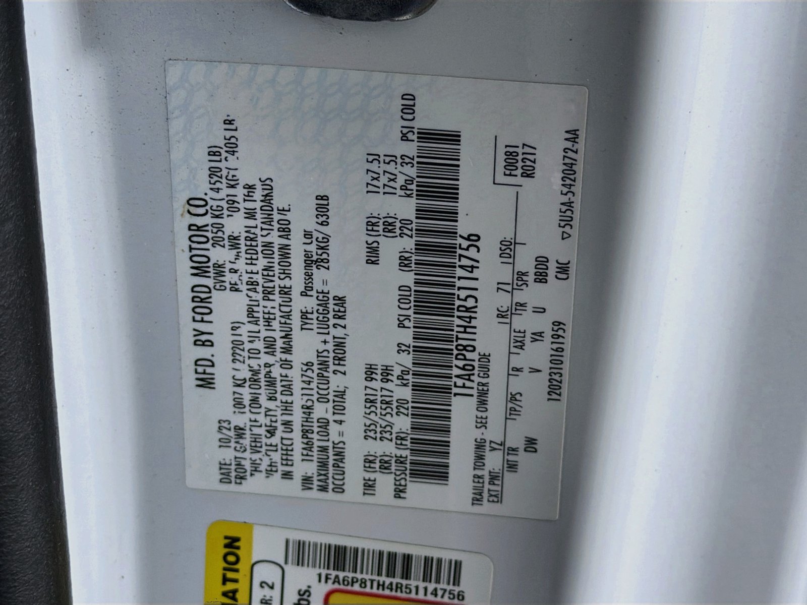 Used 2024 Ford Mustang Coupe RWD image 29