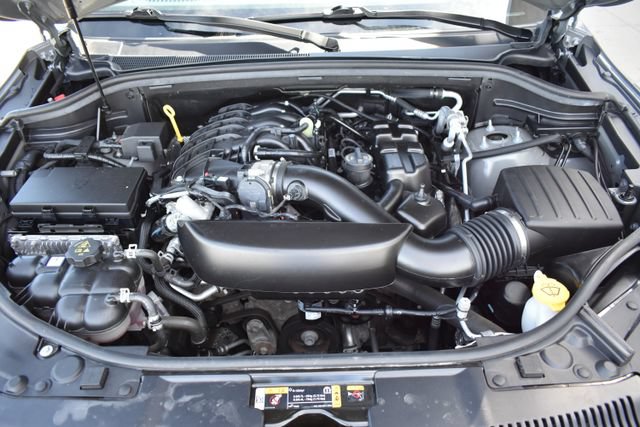 Used 2025 Dodge Durango GT AWD/4WD image 53