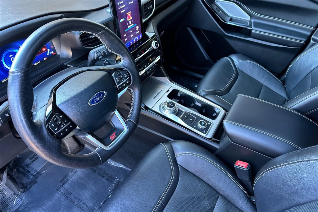 Used 2023 Ford Explorer ST w/ Equipment Group 401A image 10