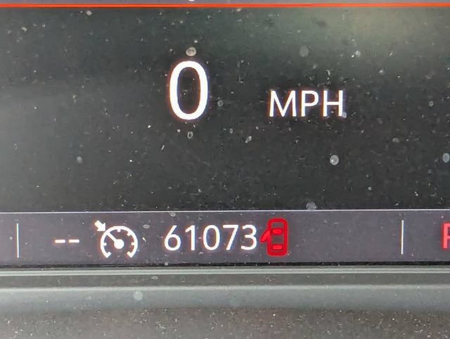 Used 2020 Buick Enclave Premium w/ Trailering Package, 5000 lbs. AWD/4WD image 39