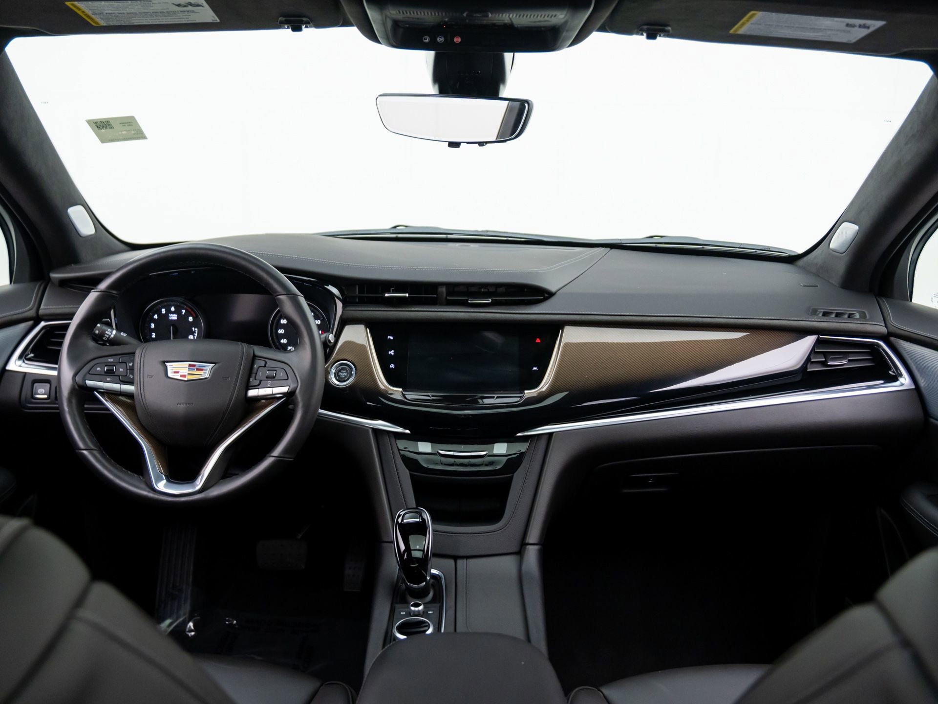 Certified 2024 Cadillac XT6 Premium Luxury w/ Platinum Package image 13