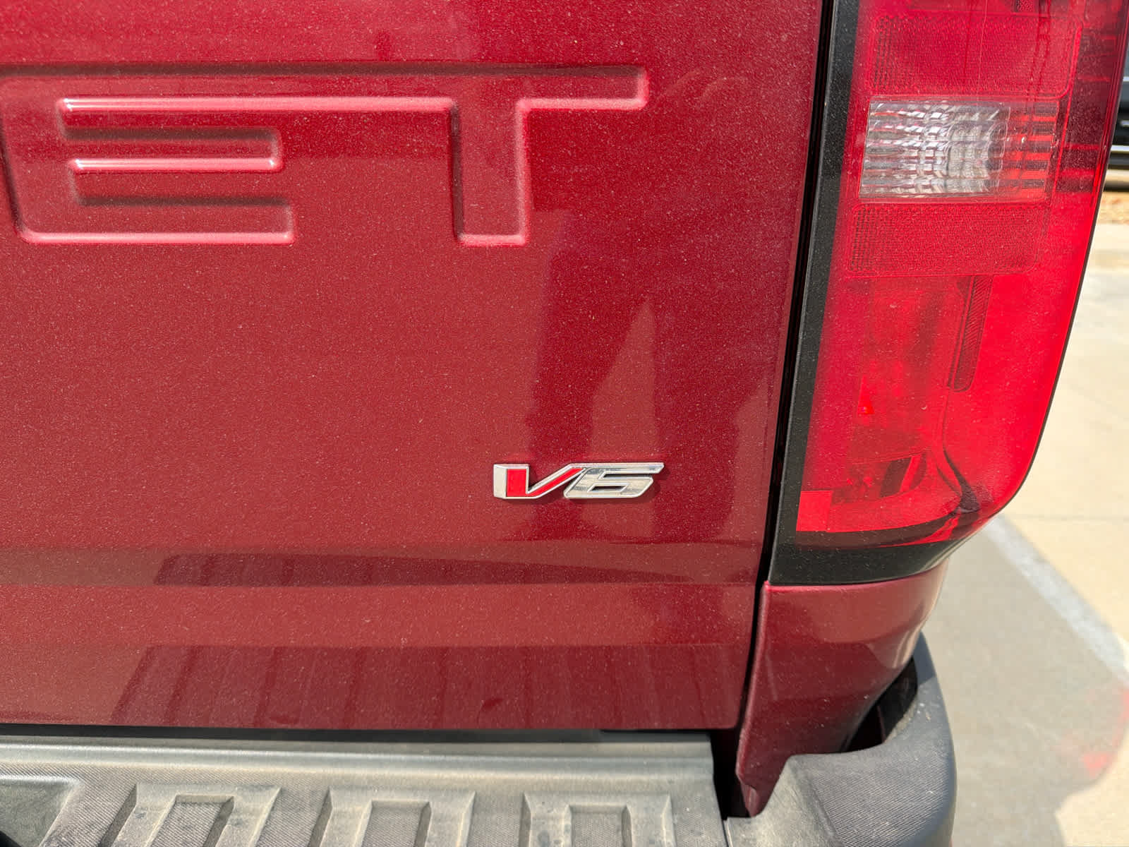 Used 2021 Chevrolet Colorado LT w/ LT Convenience Package AWD/4WD image 9