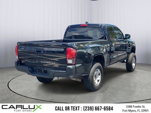 Used 2022 Toyota Tacoma SR image 4