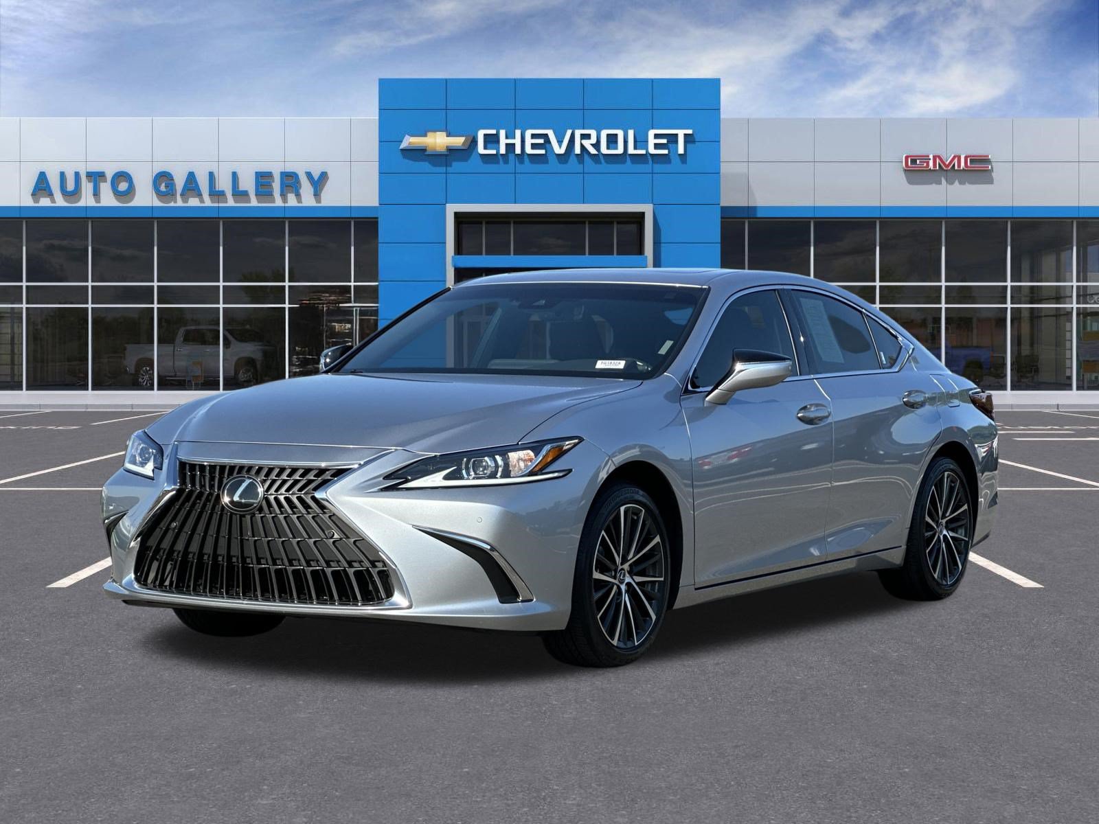 Used 2025 Lexus ES 350 w/ Premium Package