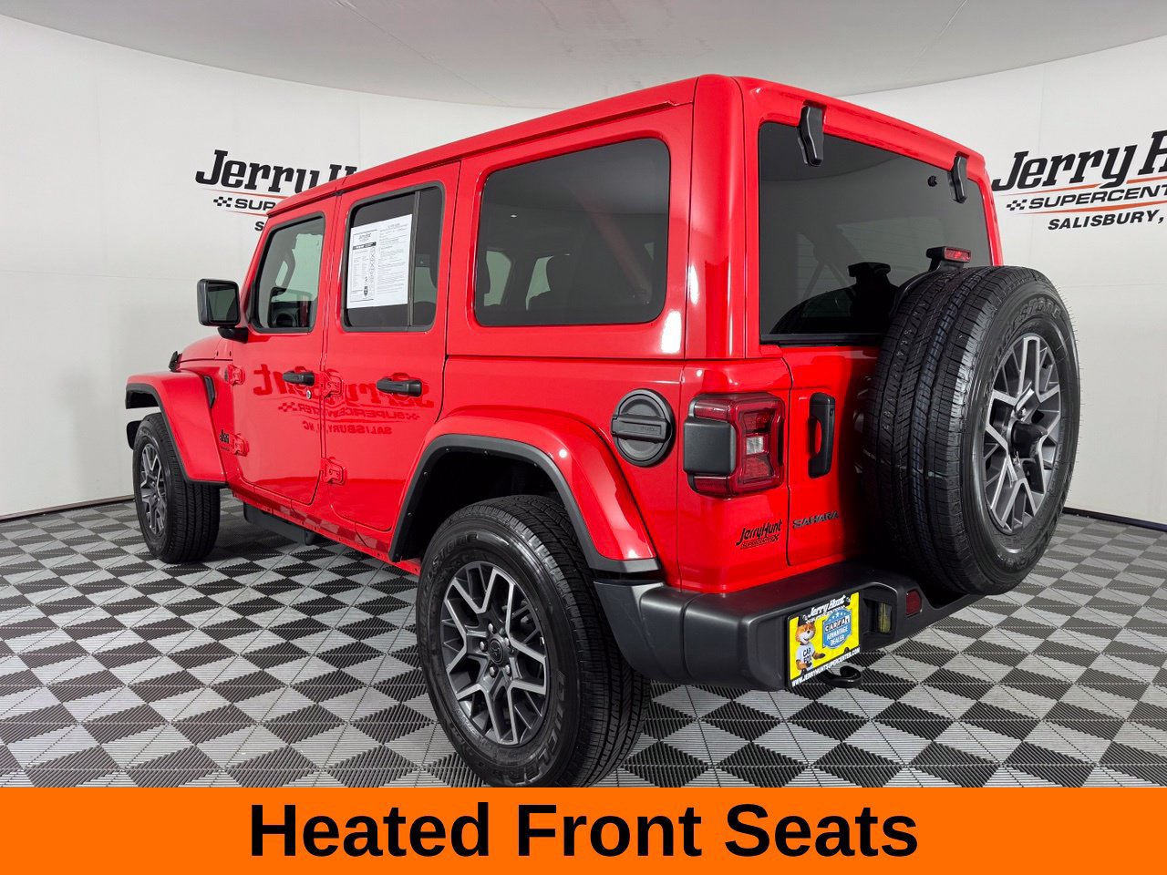 Used 2026 Jeep Wrangler Unlimited Sahara AWD/4WD image 10