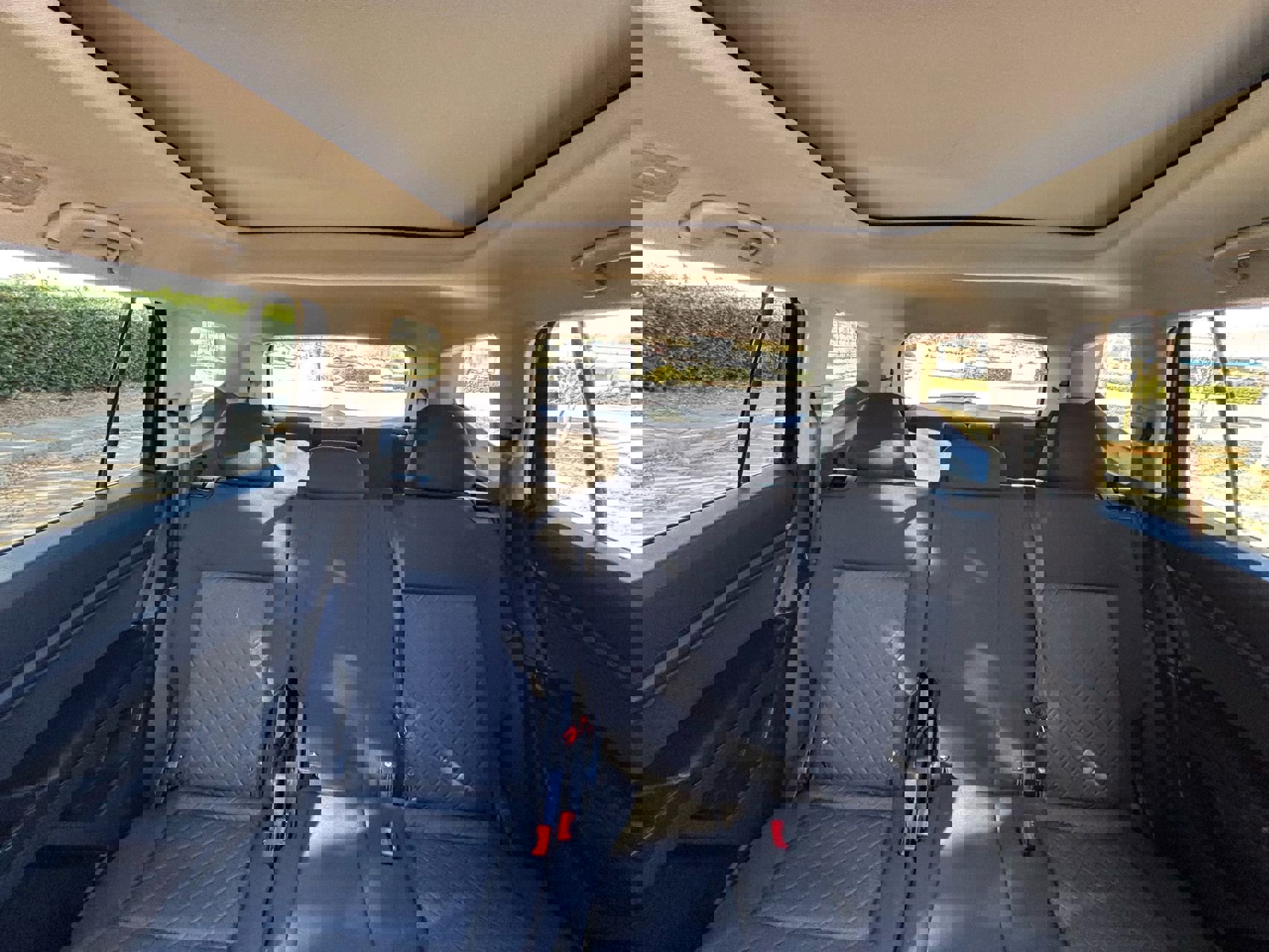 Used 2018 Volkswagen Atlas Launch Edition image 35