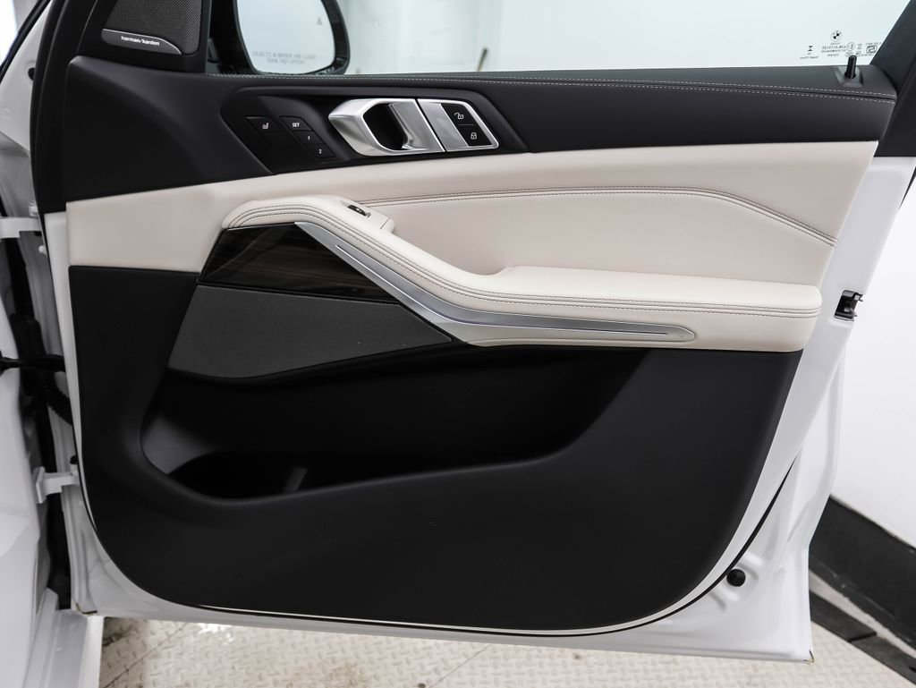 New 2026 BMW X5 xDrive40i image 29