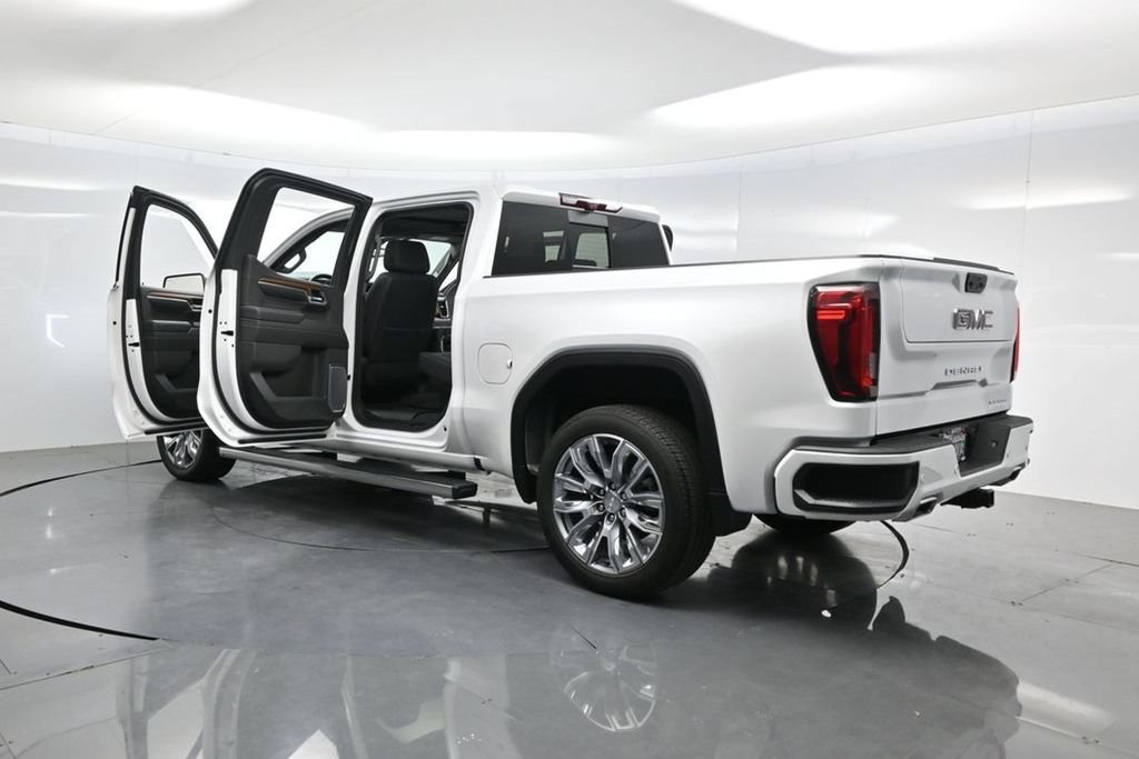 Used 2023 GMC Sierra 1500 Denali w/ Denali Reserve Package AWD/4WD image 55