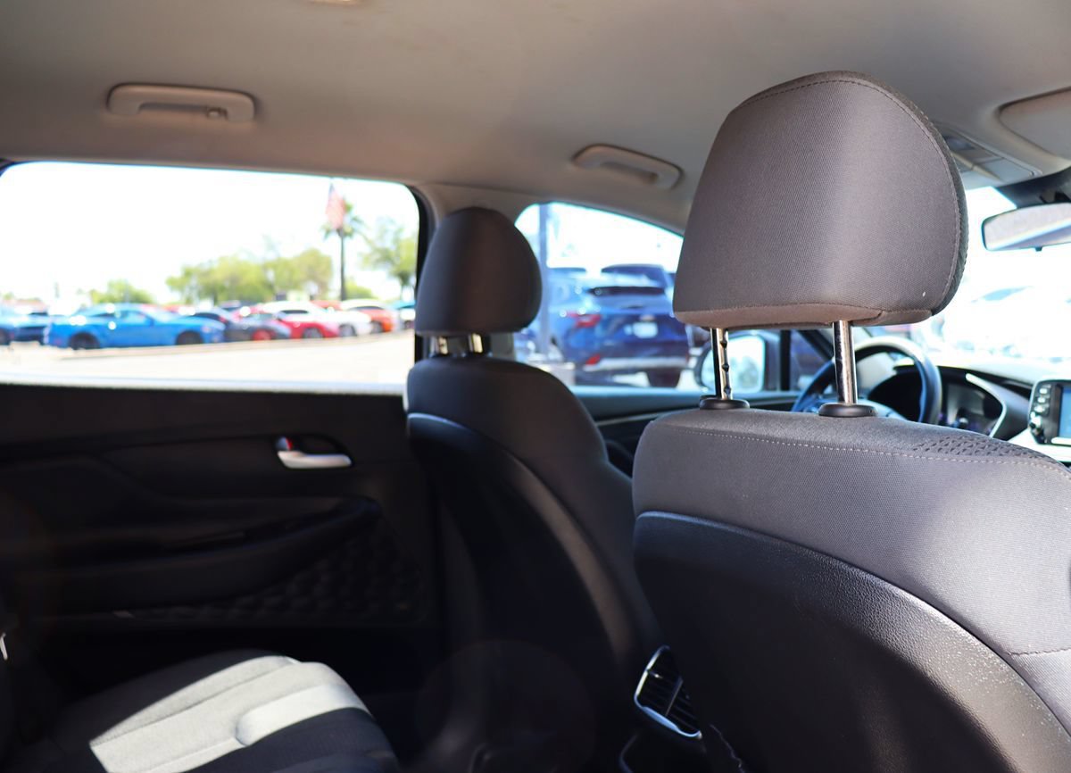 Used 2019 Hyundai Santa Fe SE AWD/4WD image 28