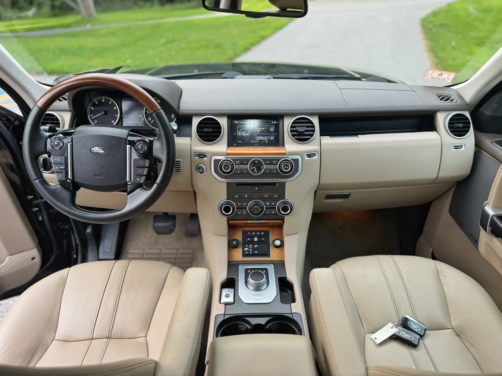 Used 2016 Land Rover LR4 HSE Silver Edition AWD/4WD image 66