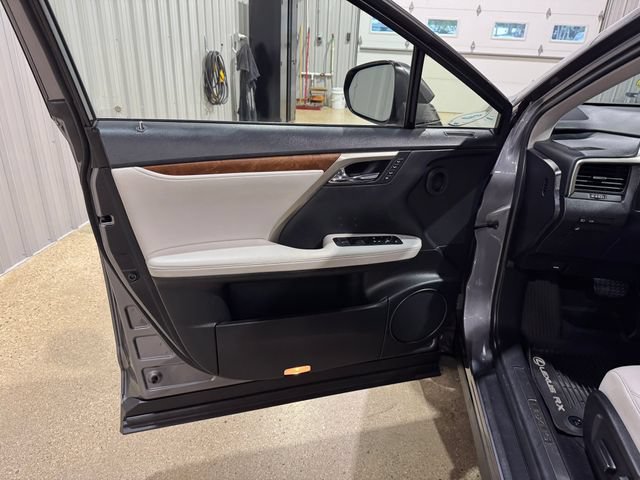 Used 2021 Lexus RX 350L Premium w/ Premium Package AWD/4WD image 9
