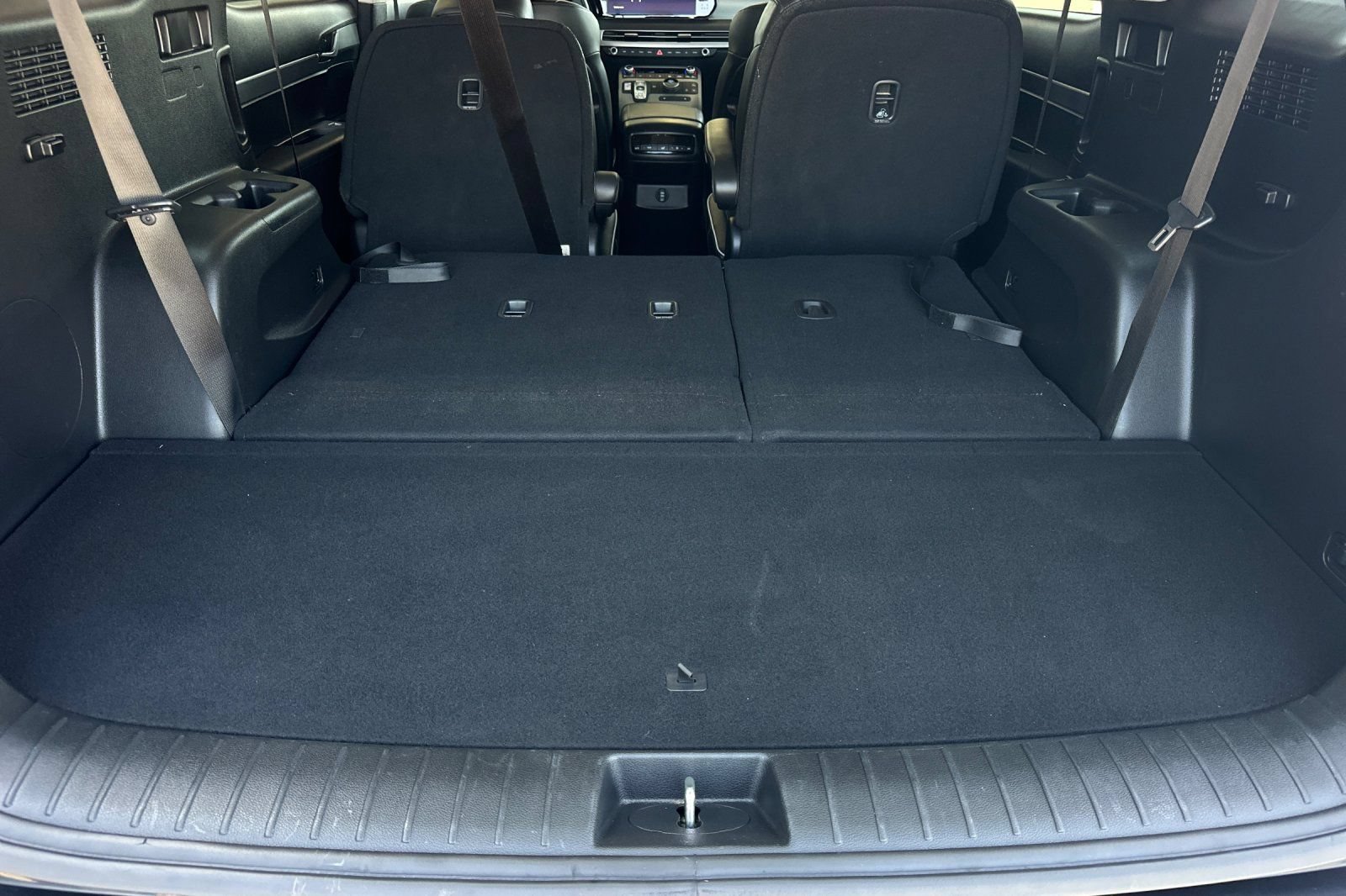 Used 2024 Hyundai Palisade SEL FWD image 18