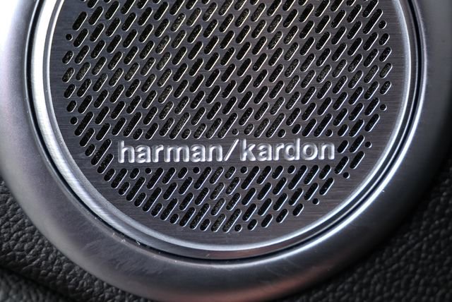 Used 2023 Alfa Romeo Stelvio Veloce image 6