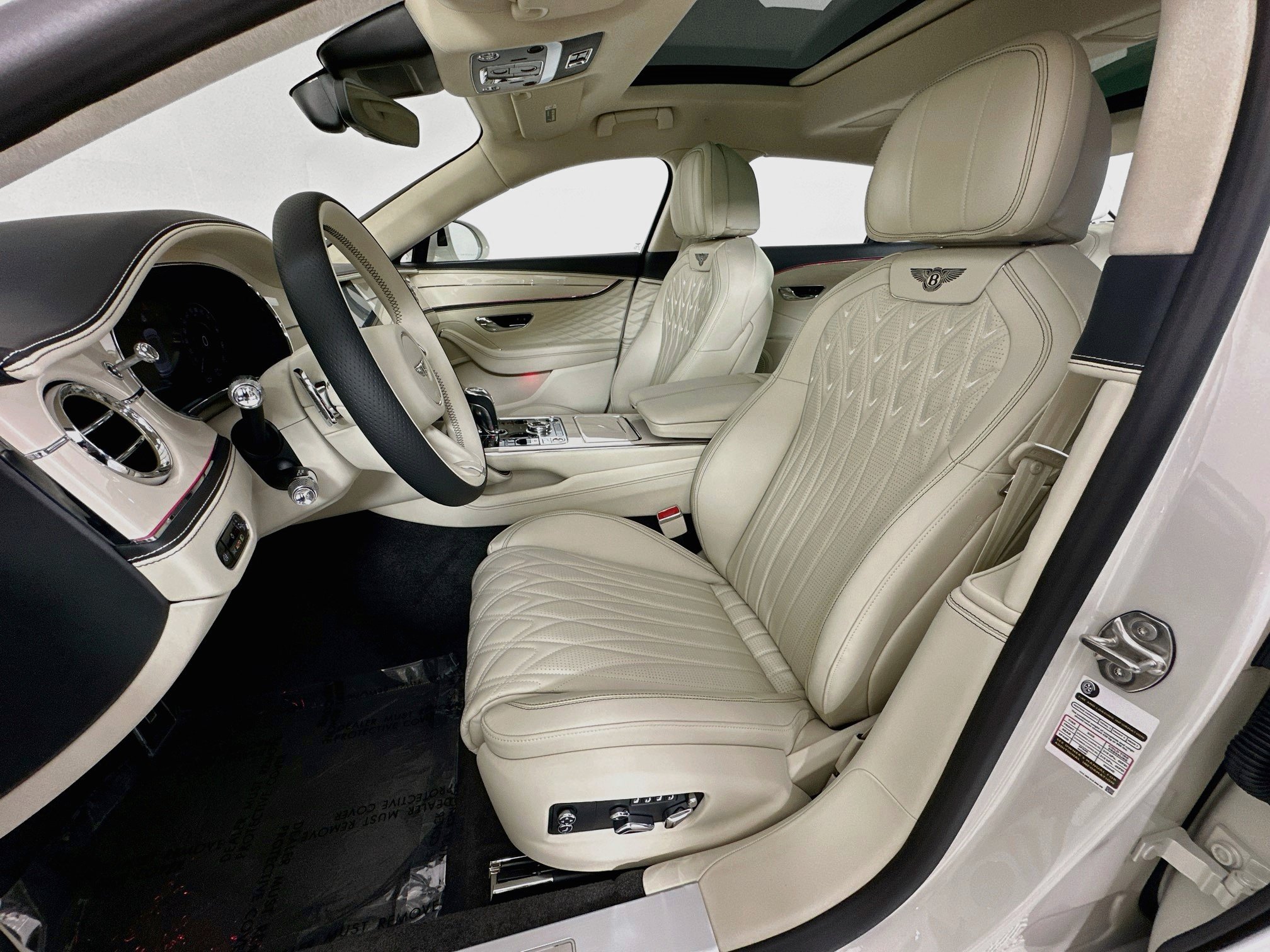 New 2027 Bentley Flying Spur AWD/4WD image 18