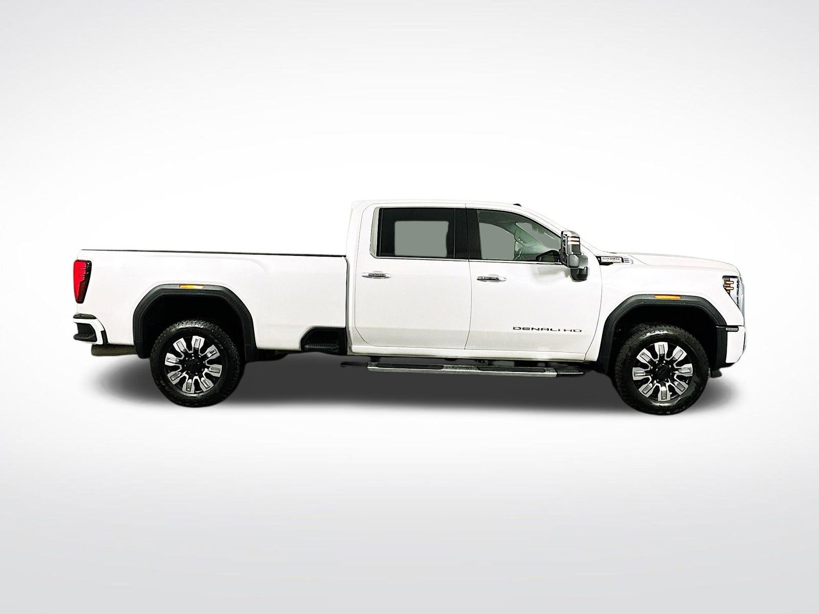 Used 2024 GMC Sierra 3500 Denali image 9