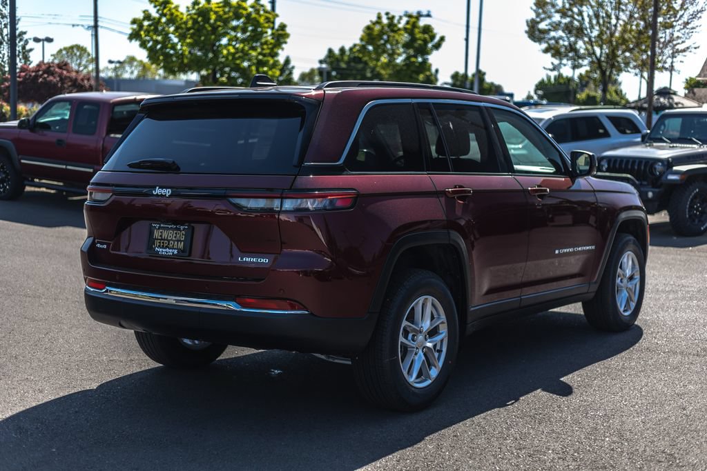 New 2026 Jeep Grand Cherokee Laredo X AWD/4WD image 8