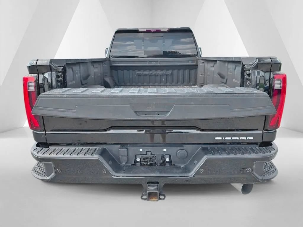 Used 2024 GMC Sierra 3500 Denali w/ Denali Reserve Package AWD/4WD image 35