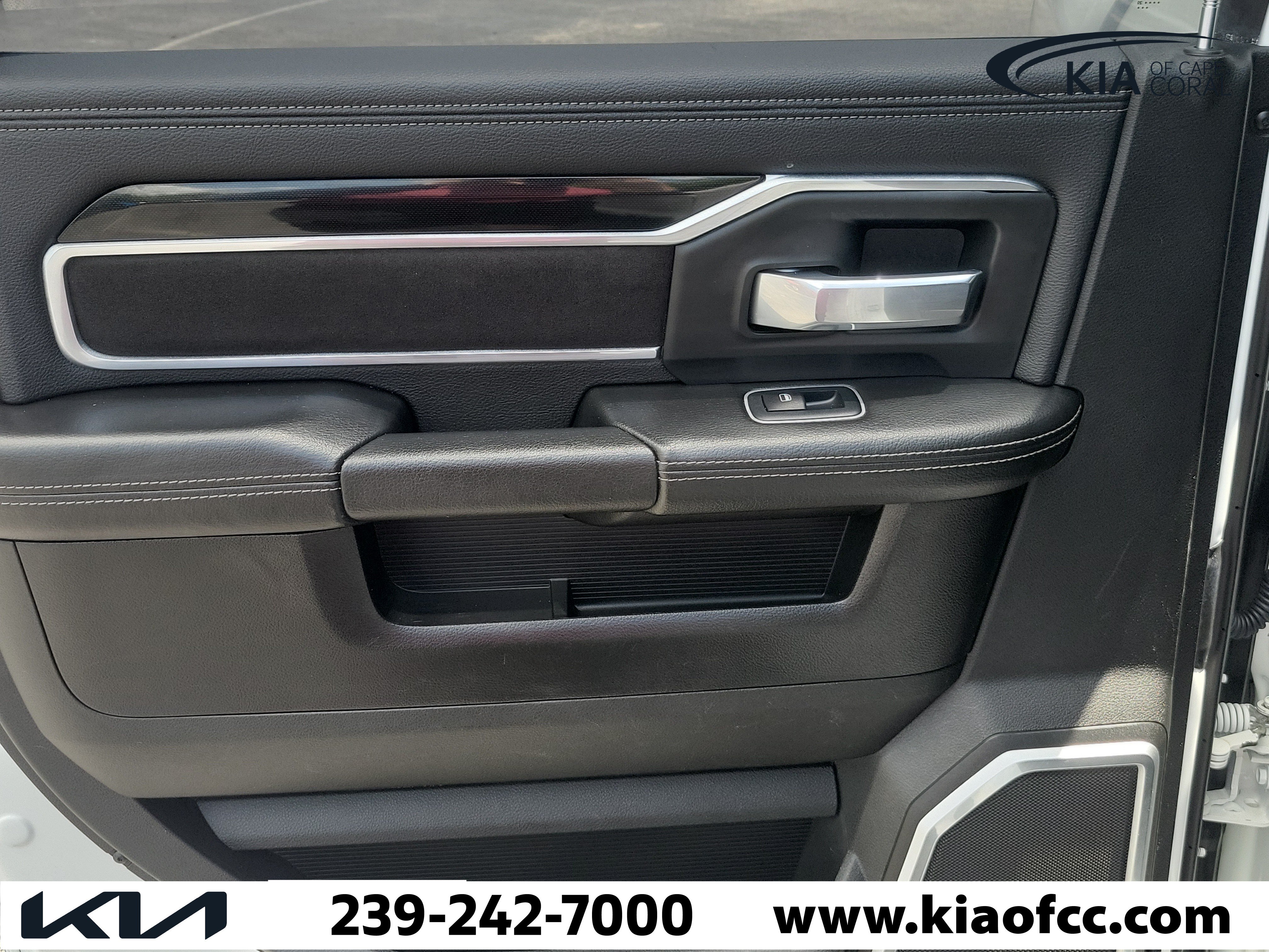 Used 2020 RAM 3500 Laramie AWD/4WD image 14