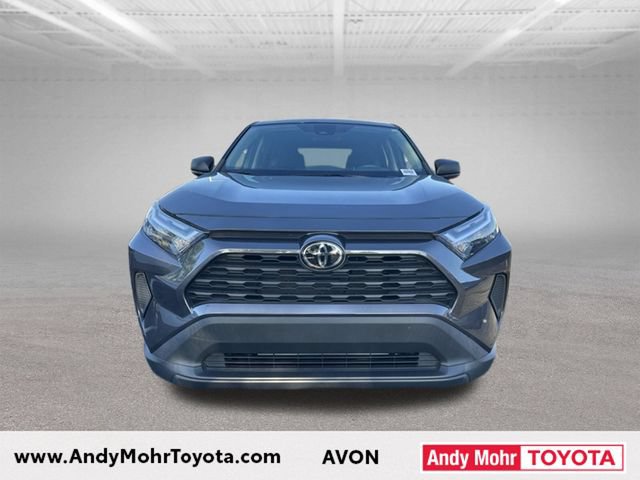 Used 2023 Toyota RAV4 LE AWD/4WD image 3