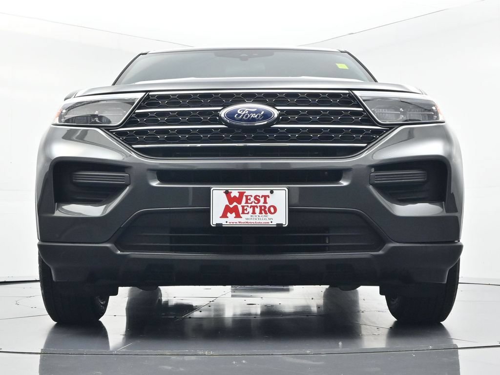 Used 2020 Ford Explorer XLT w/ Comfort Package AWD/4WD image 32